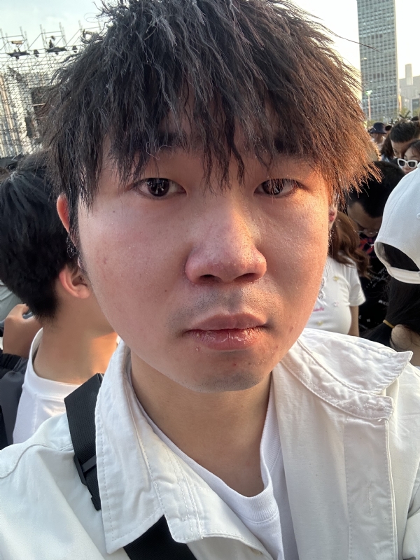 会修电脑的小杨的第一张照片--哈尔滨相亲服务中心