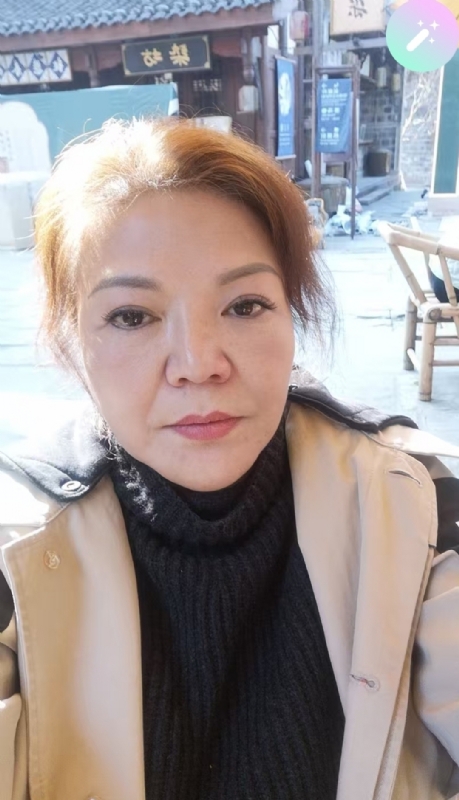 宛霞的第二张照片--哈尔滨相亲服务中心
